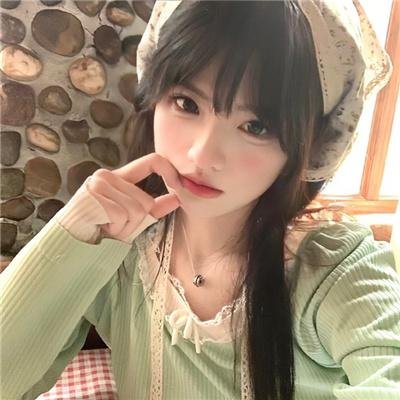 木马上的女人